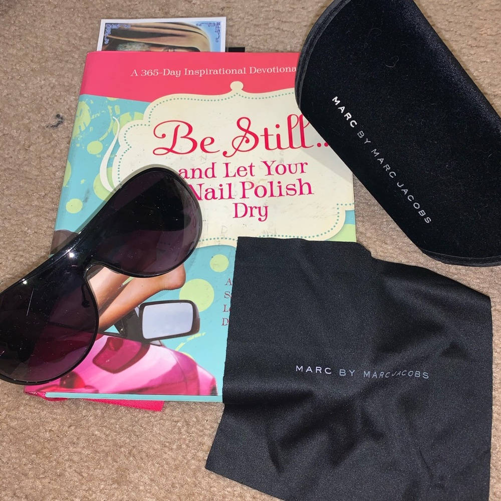 Marc Jacobs sunnies😎🤓